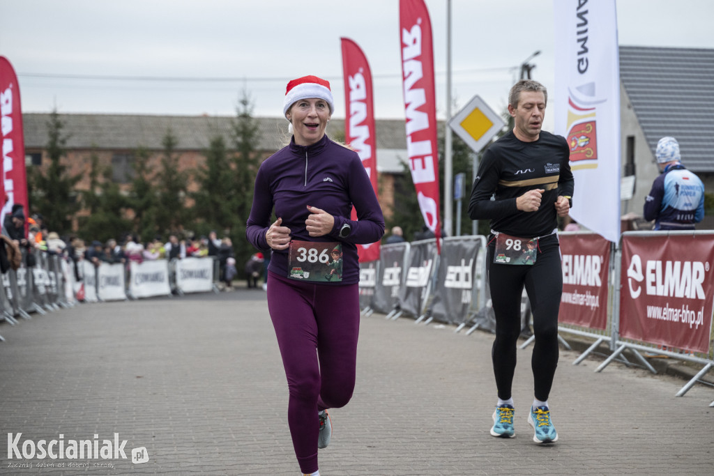 Bieg Elfa w Pogoni za Mikołajem w Krzywiniu