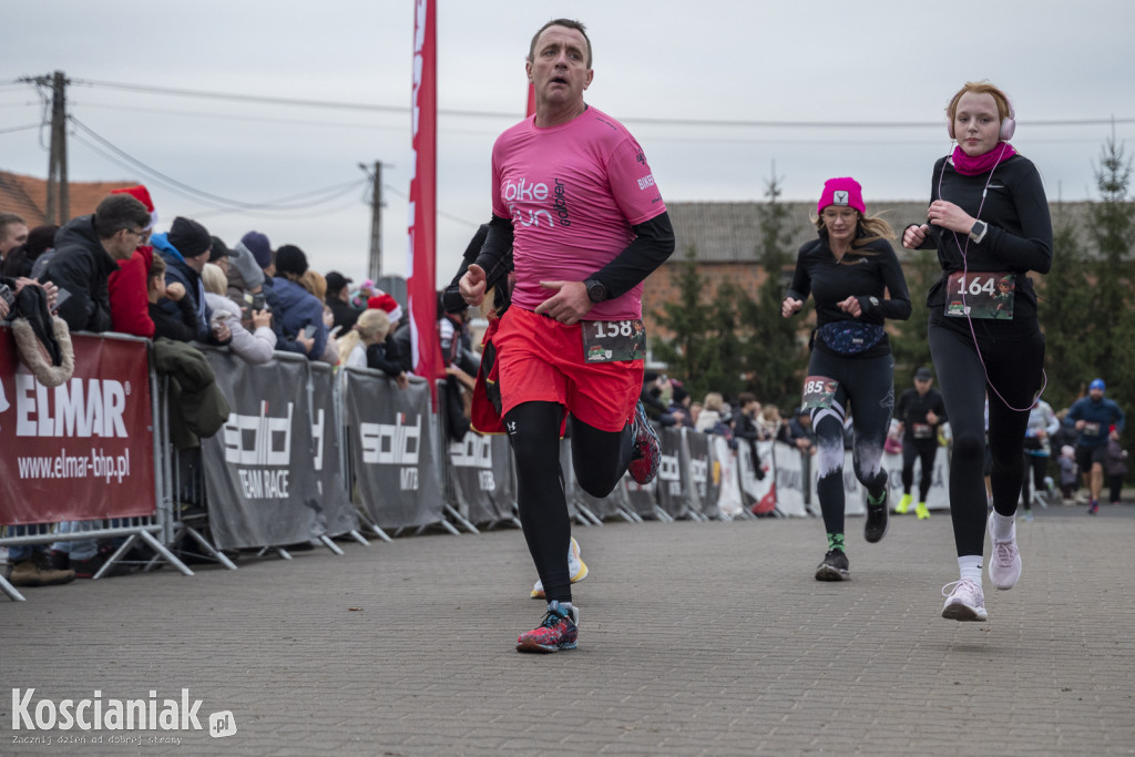 Bieg Elfa w Pogoni za Mikołajem w Krzywiniu