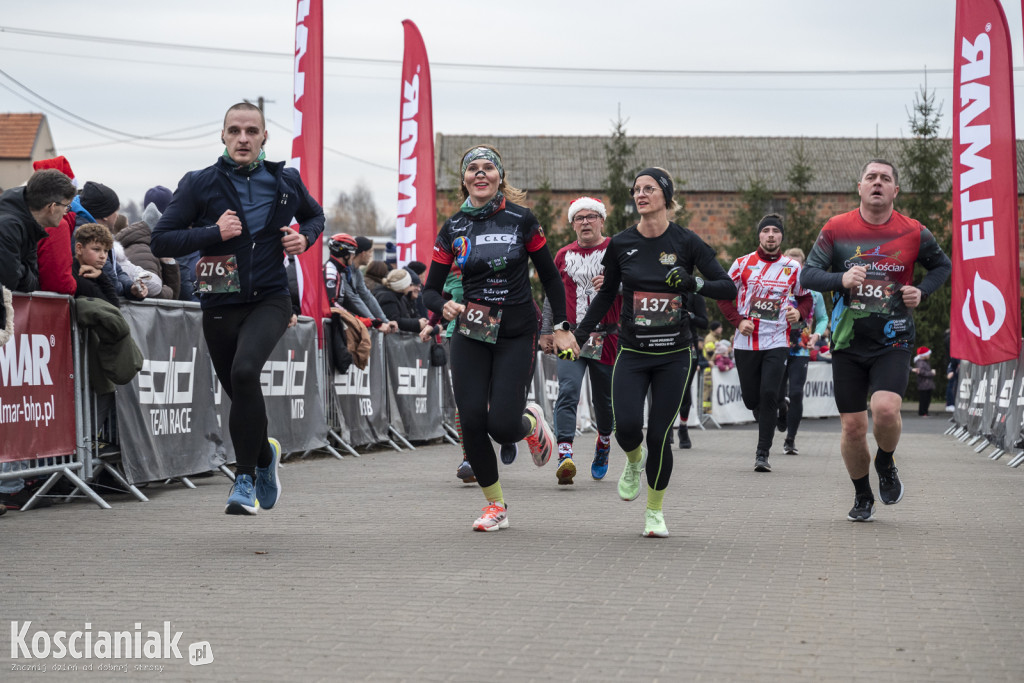 Bieg Elfa w Pogoni za Mikołajem w Krzywiniu