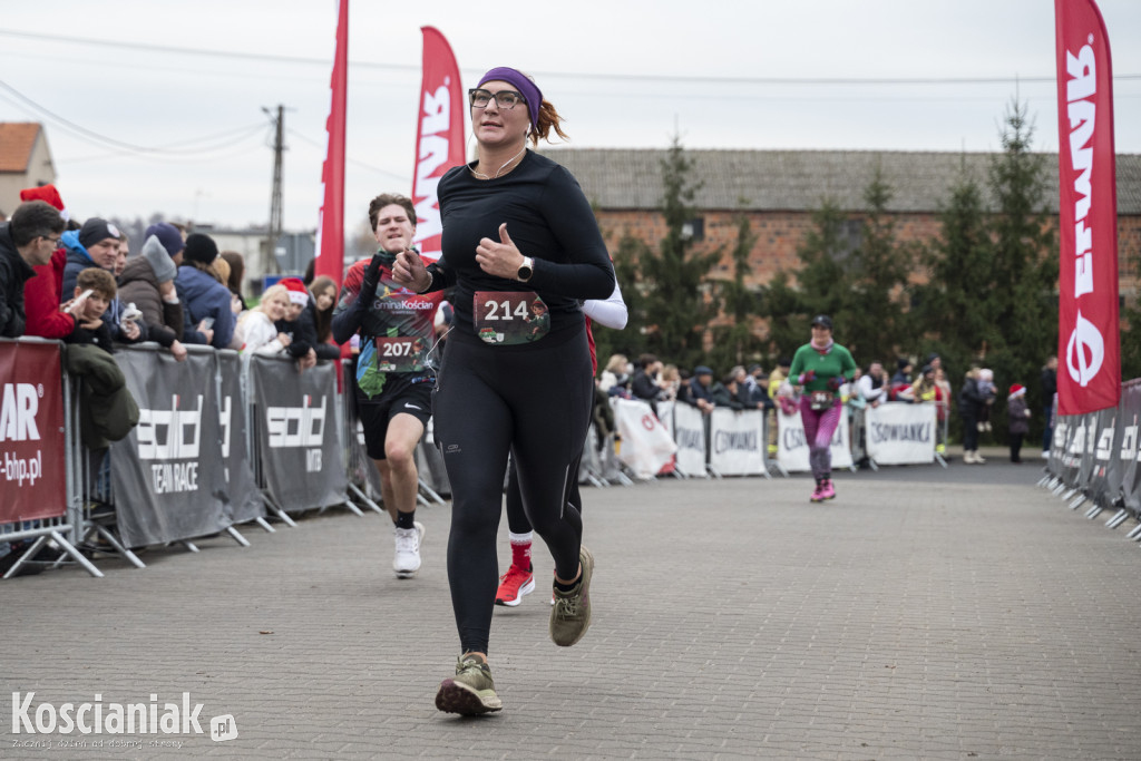 Bieg Elfa w Pogoni za Mikołajem w Krzywiniu