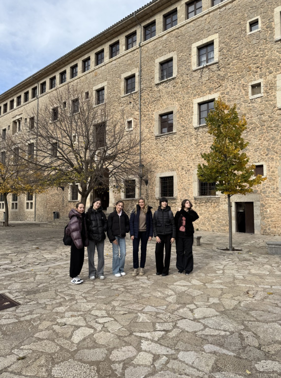 Wyjazd na Majorkę śladami Chopina uczennic Czwórki