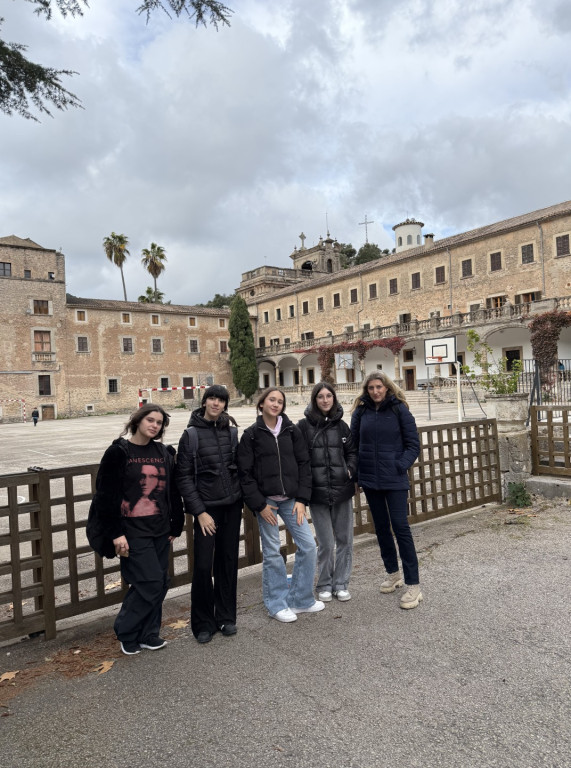 Wyjazd na Majorkę śladami Chopina uczennic Czwórki