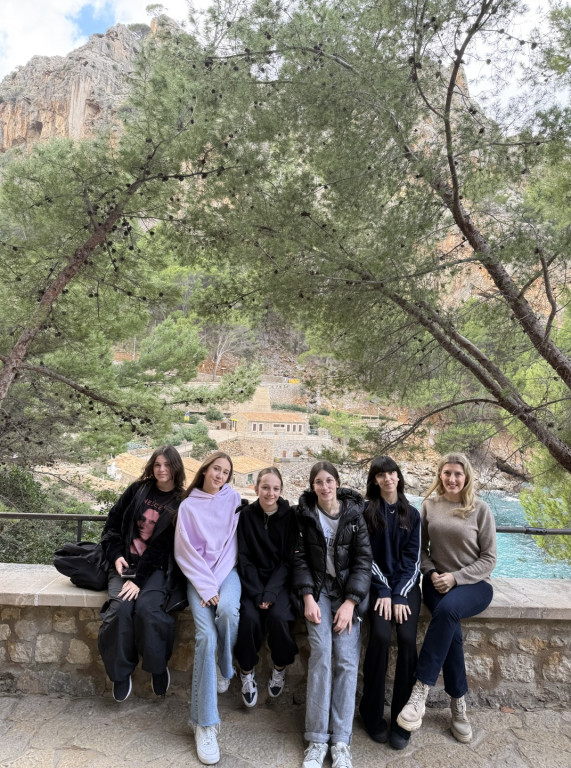 Wyjazd na Majorkę śladami Chopina uczennic Czwórki