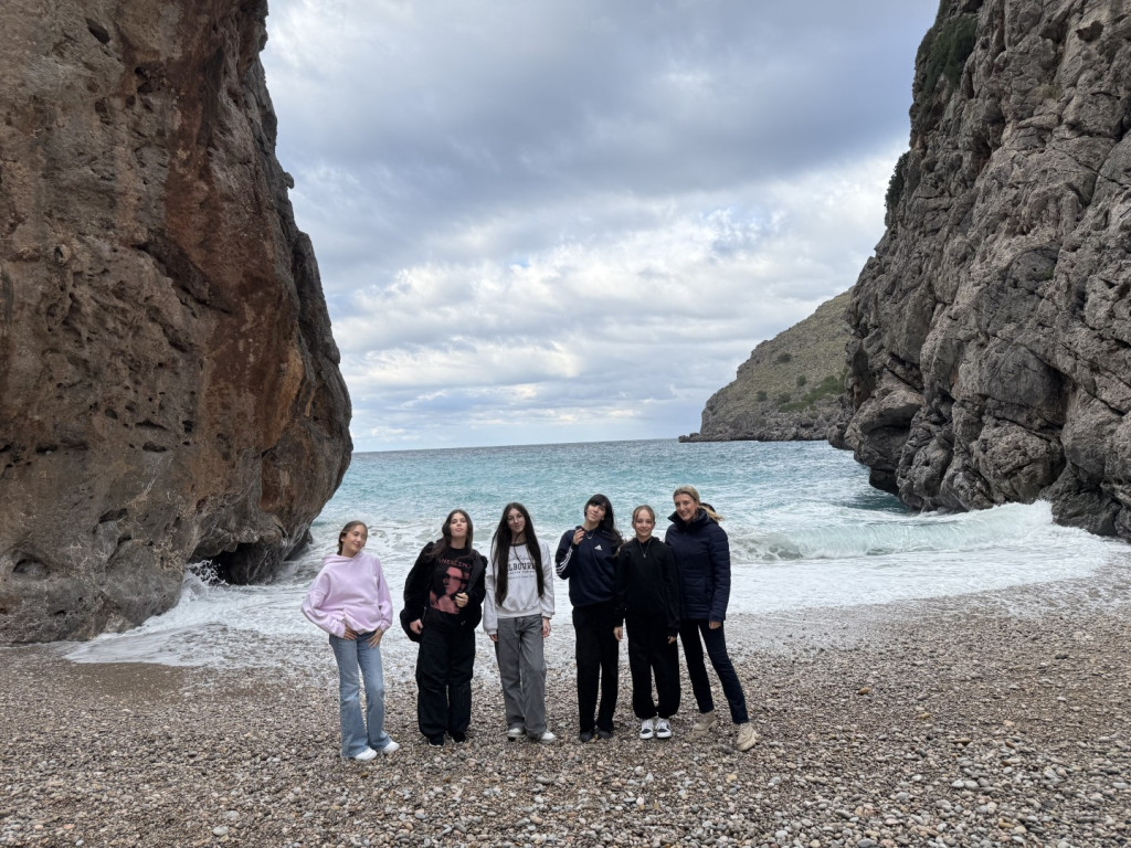 Wyjazd na Majorkę śladami Chopina uczennic Czwórki