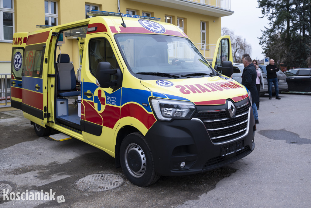 Nowa karetka dla kościańskiego szpitala!
