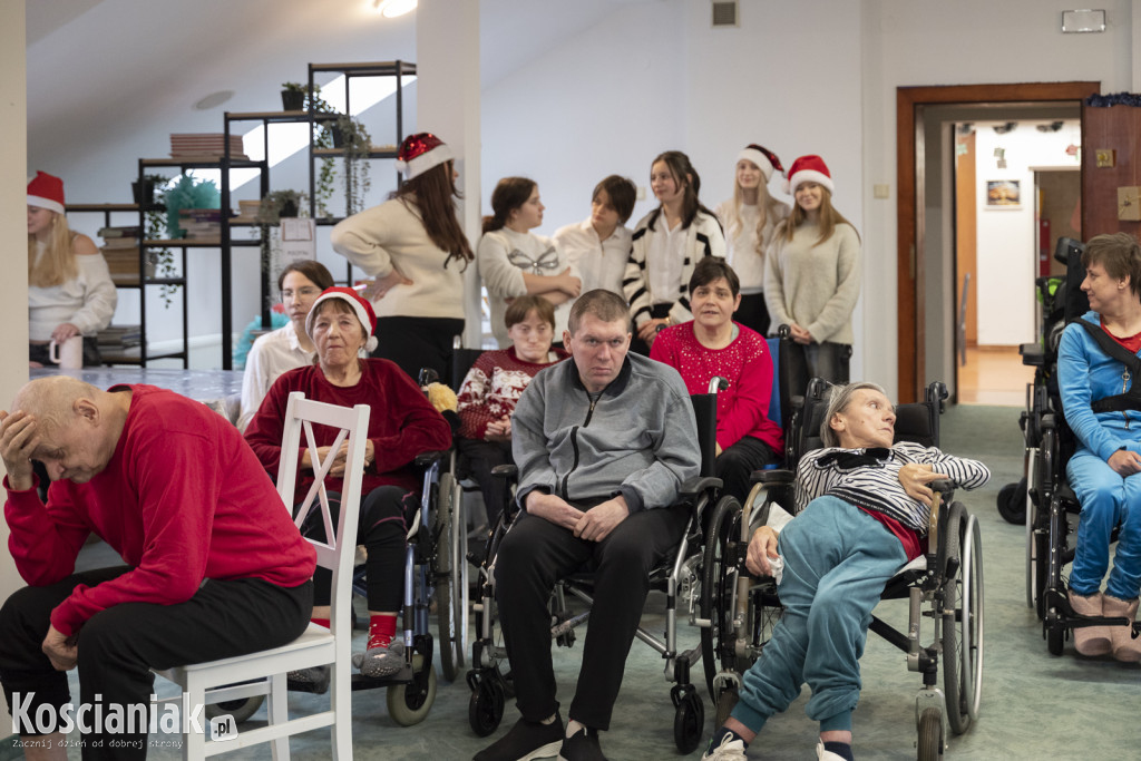 Świąteczna wizyta w DPŚ Jarogniewice