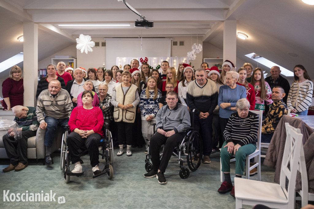Świąteczna wizyta w DPŚ Jarogniewice