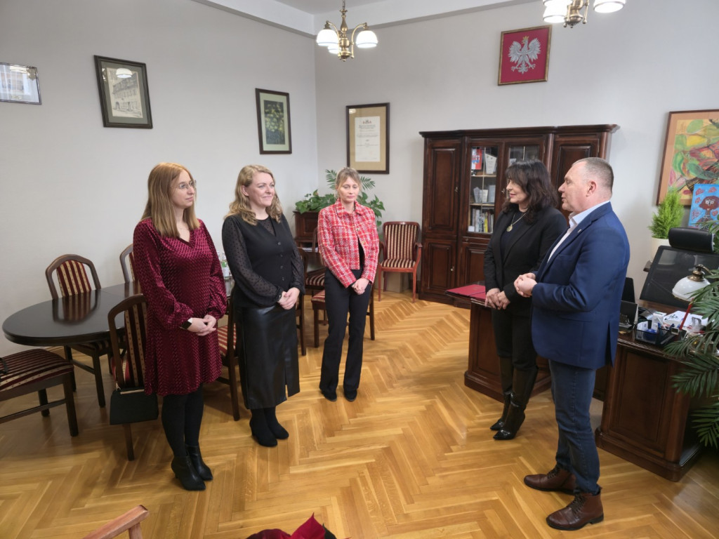 Trzy nauczycielki „Konopnickiej” z awansem