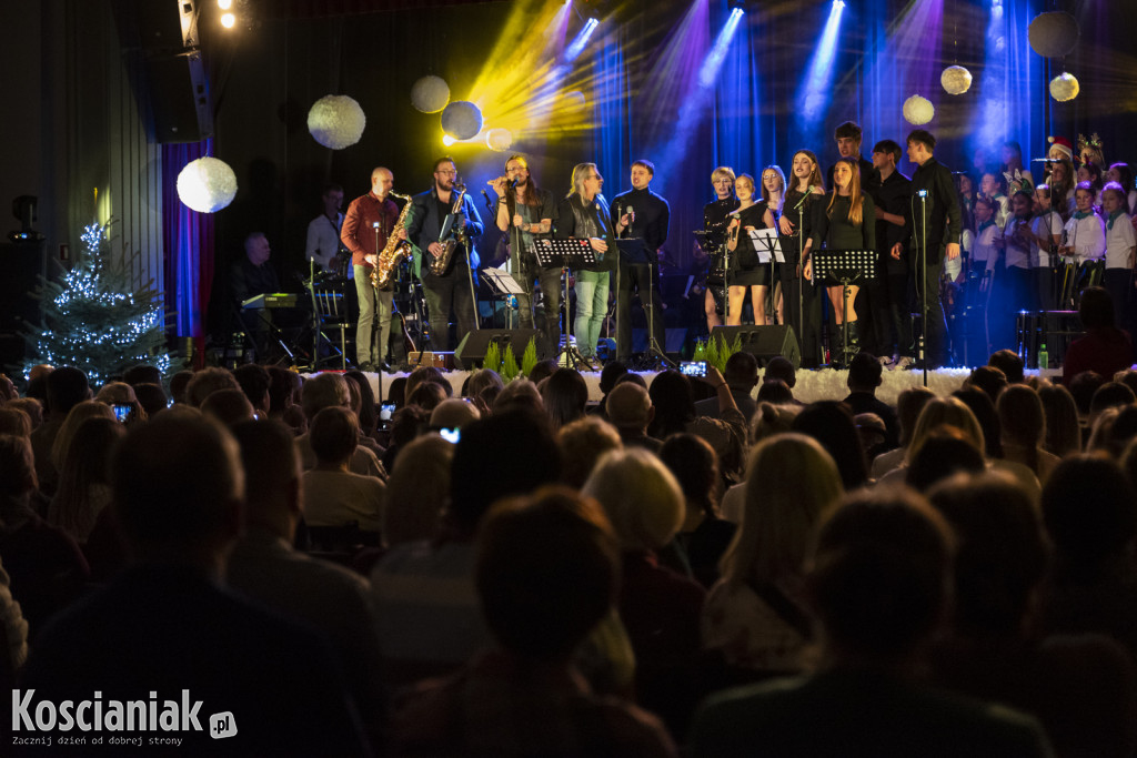 Świąteczny koncert kościańskich artystów