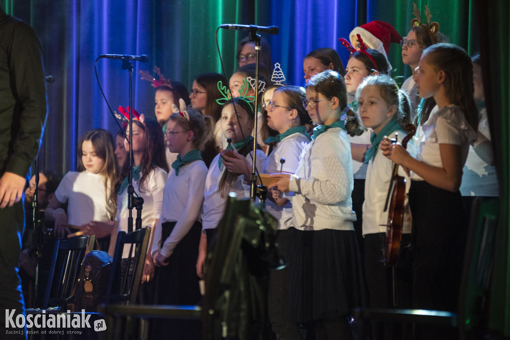 Świąteczny koncert kościańskich artystów