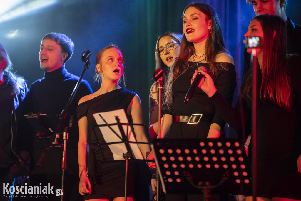 Świąteczny koncert kościańskich artystów