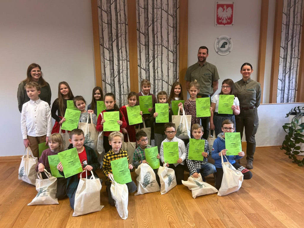 Wręczono nagrody w konkursie „Leśny krąg życia”