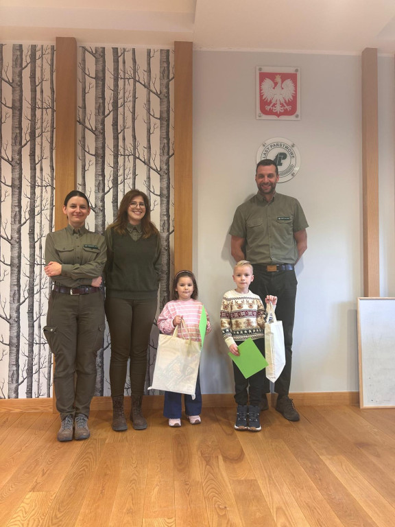 Wręczono nagrody w konkursie „Leśny krąg życia”