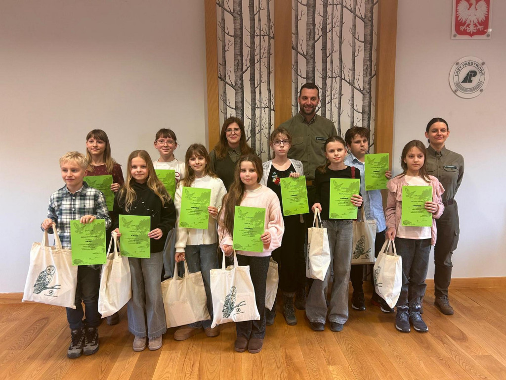 Wręczono nagrody w konkursie „Leśny krąg życia”