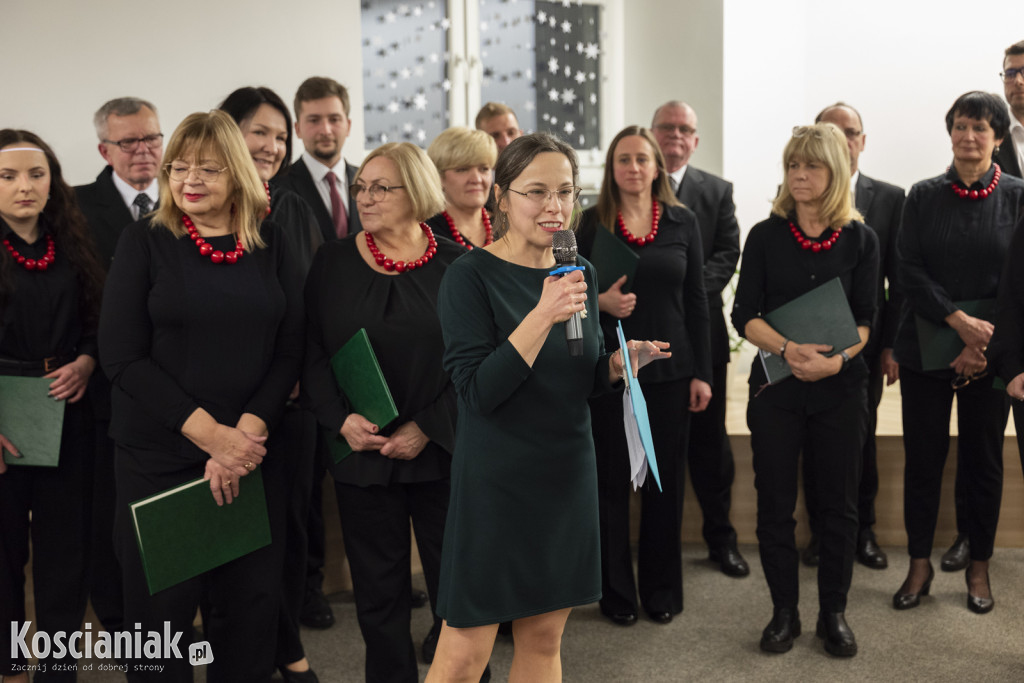 Kolędy i pastorałki wybrzmiały w bibliotece