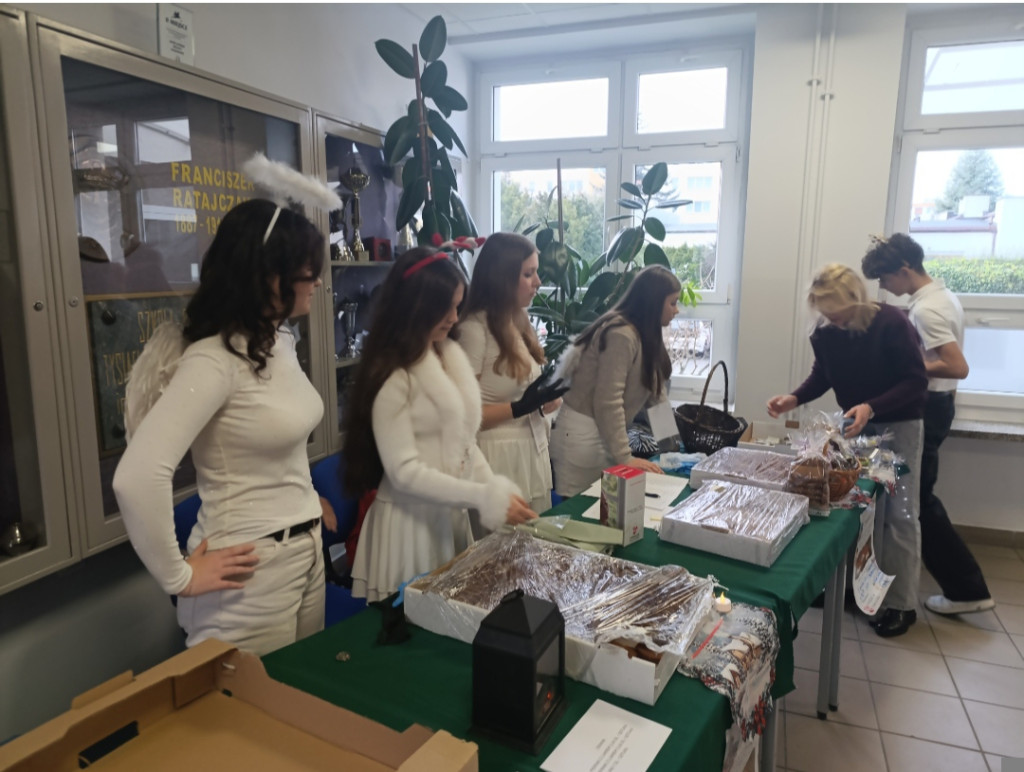 Świąteczne akcje w „Ratajczaku”