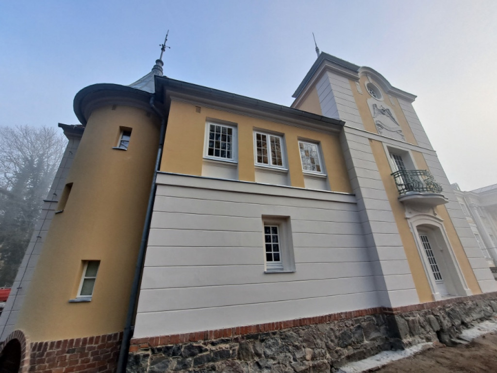 Koniec remontu północnej oficyny w Jarogniewicach