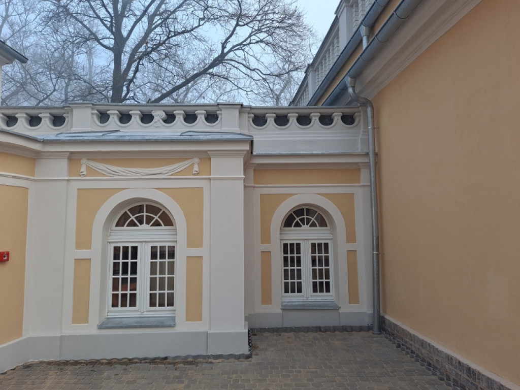 Koniec remontu północnej oficyny w Jarogniewicach