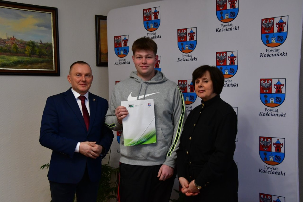 Kolejne dotacje na własne firmy od starosty