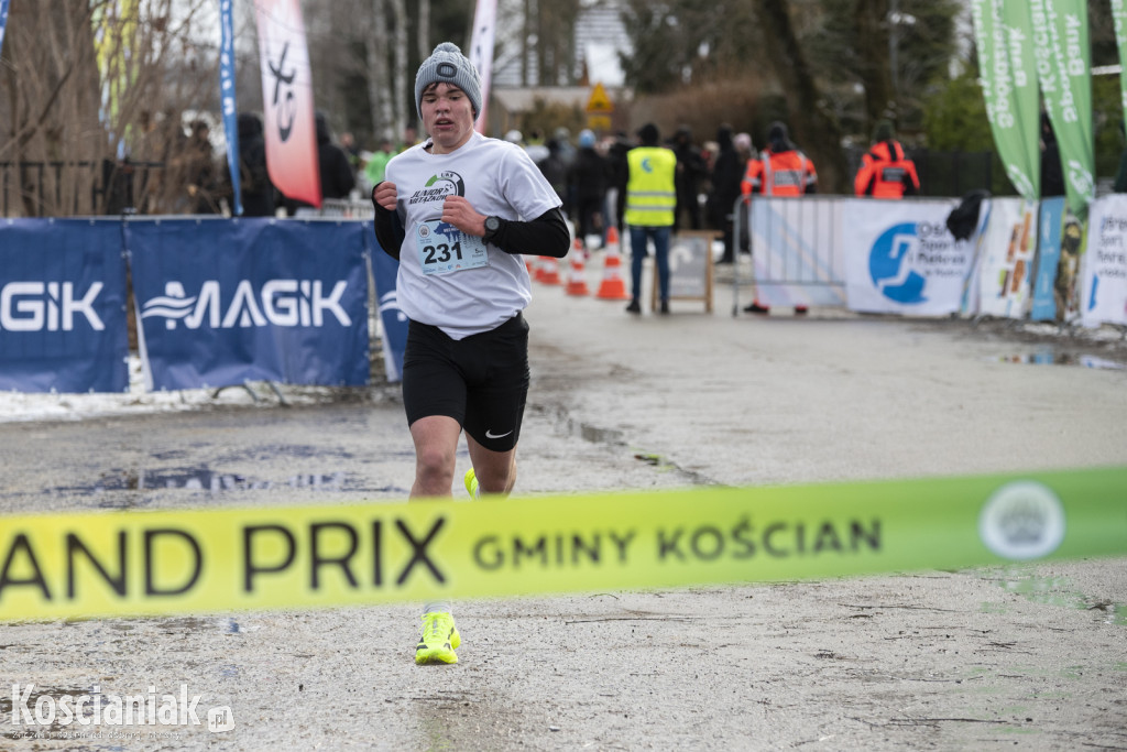 VI Zimowy Bieg Niedźwiedzia w Nowym Dębcu