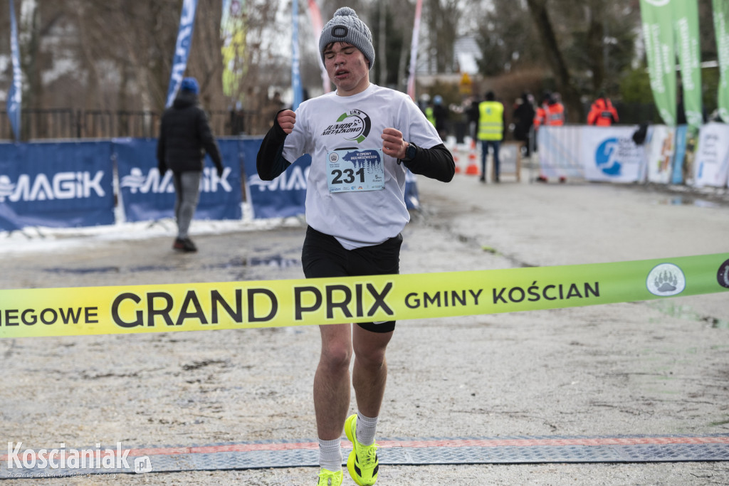 VI Zimowy Bieg Niedźwiedzia w Nowym Dębcu