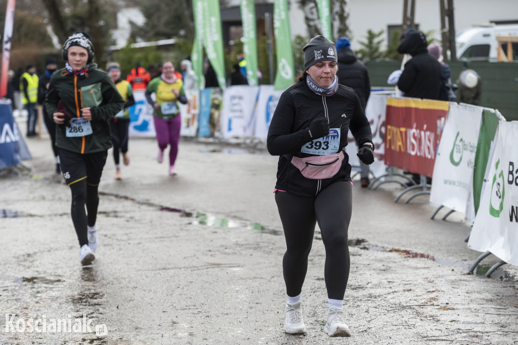 VI Zimowy Bieg Niedźwiedzia w Nowym Dębcu