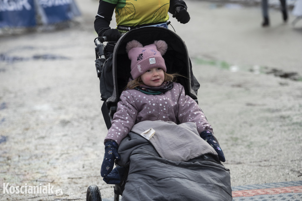 VI Zimowy Bieg Niedźwiedzia w Nowym Dębcu