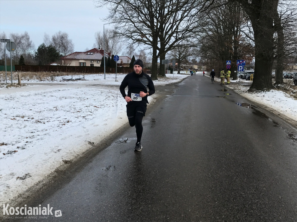 VI Zimowy Bieg Niedźwiedzia w Nowym Dębcu