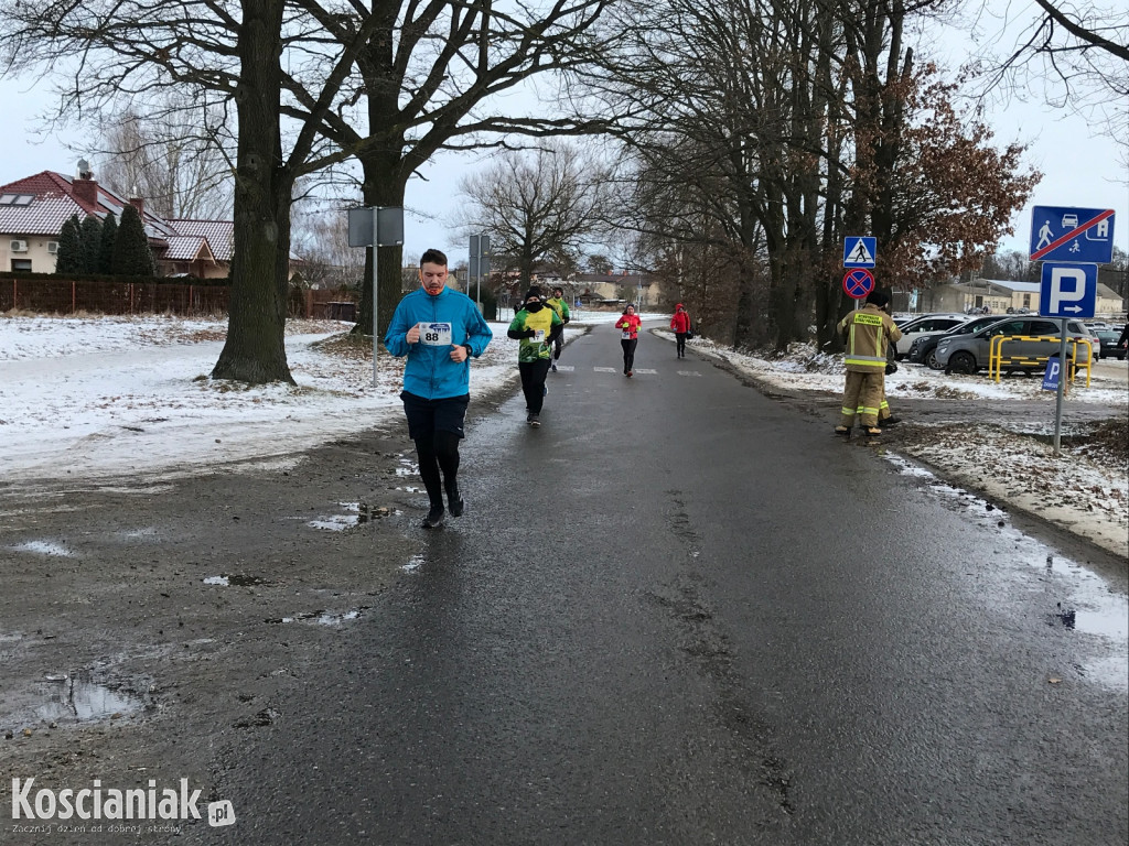 VI Zimowy Bieg Niedźwiedzia w Nowym Dębcu