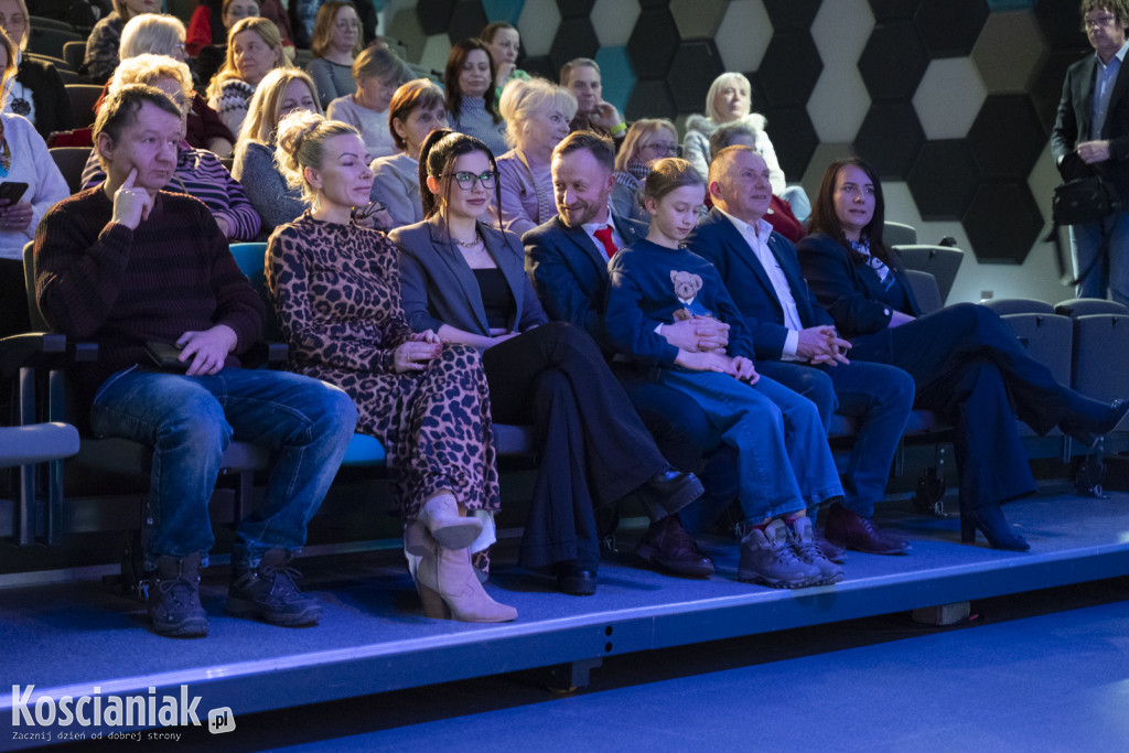 Cztery (NIE)ZWYKŁE kobiety opowiedziały o sobie