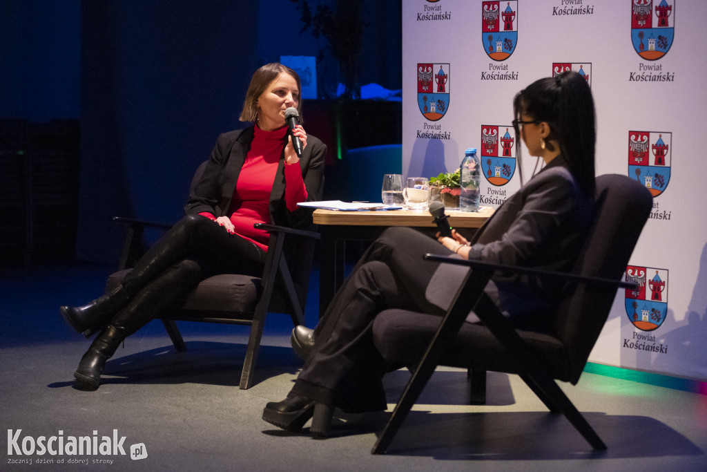 Cztery (NIE)ZWYKŁE kobiety opowiedziały o sobie