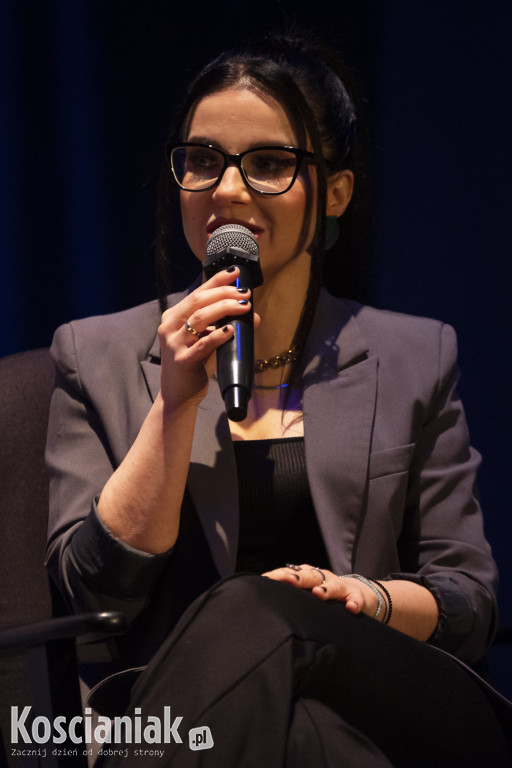 Cztery (NIE)ZWYKŁE kobiety opowiedziały o sobie