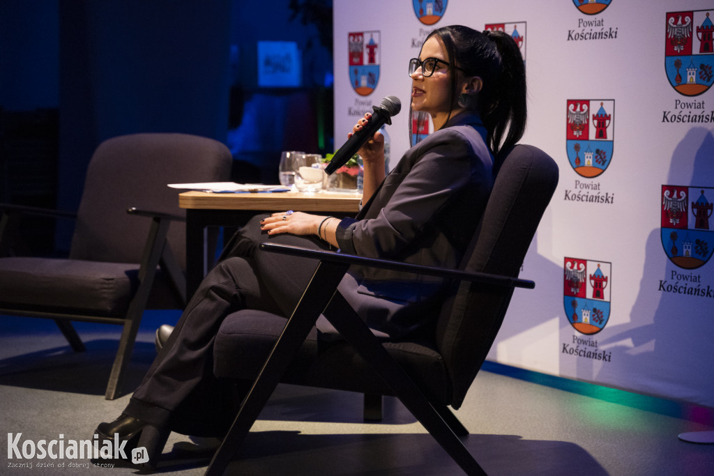 Cztery (NIE)ZWYKŁE kobiety opowiedziały o sobie