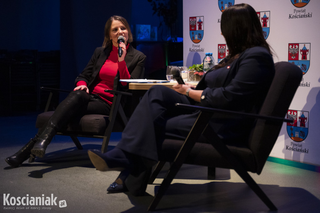 Cztery (NIE)ZWYKŁE kobiety opowiedziały o sobie