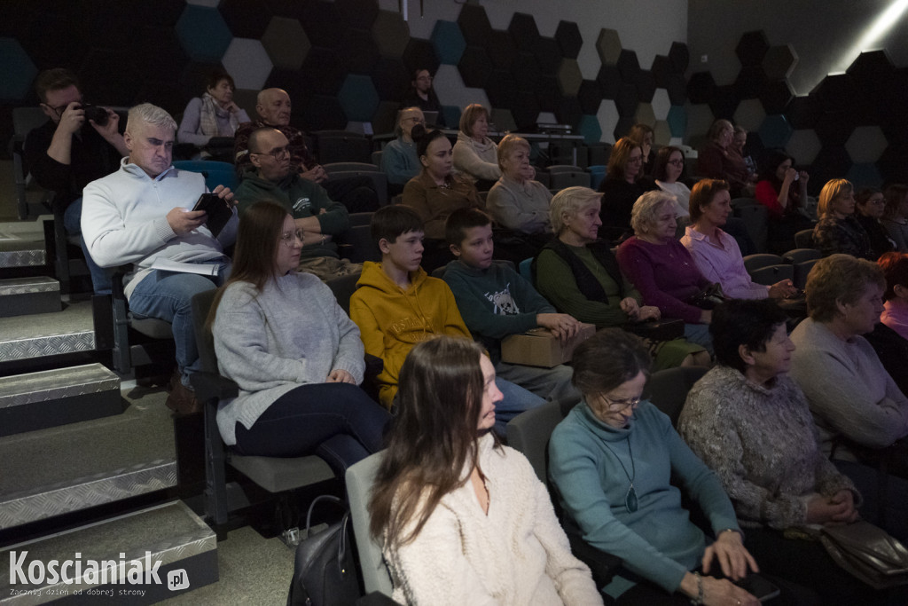 Cztery (NIE)ZWYKŁE kobiety opowiedziały o sobie