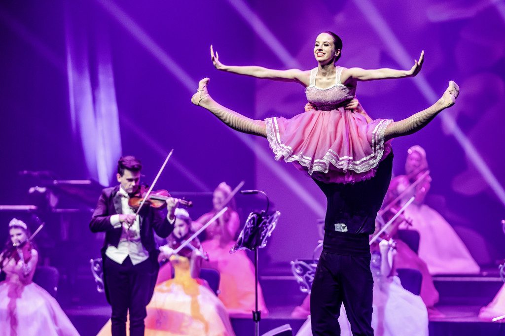 Orkiestra Księżniczek w walentynki w Kościanie