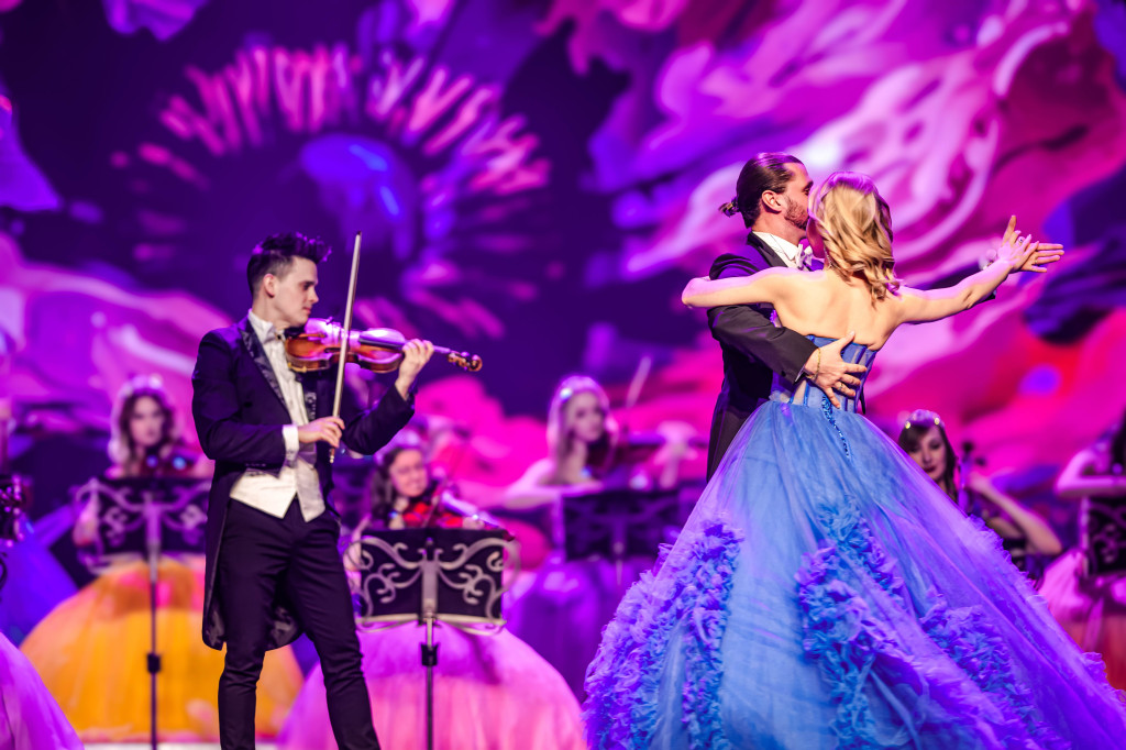 Orkiestra Księżniczek w walentynki w Kościanie