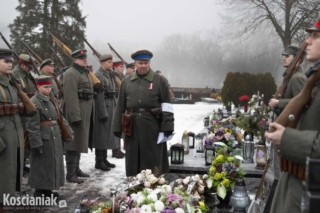 W hołdzie Powstańcom Wielkopolskim z Kiełczewa