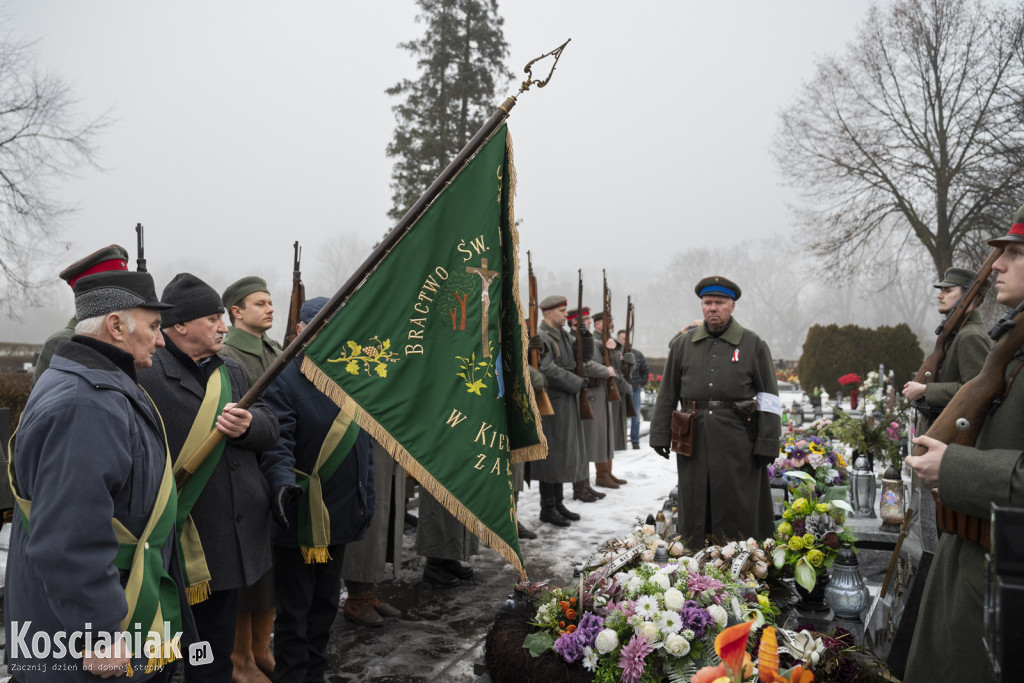 W hołdzie Powstańcom Wielkopolskim z Kiełczewa