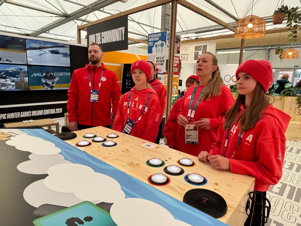 Kibice z Racotu odwiedzili olimpijską wioskę