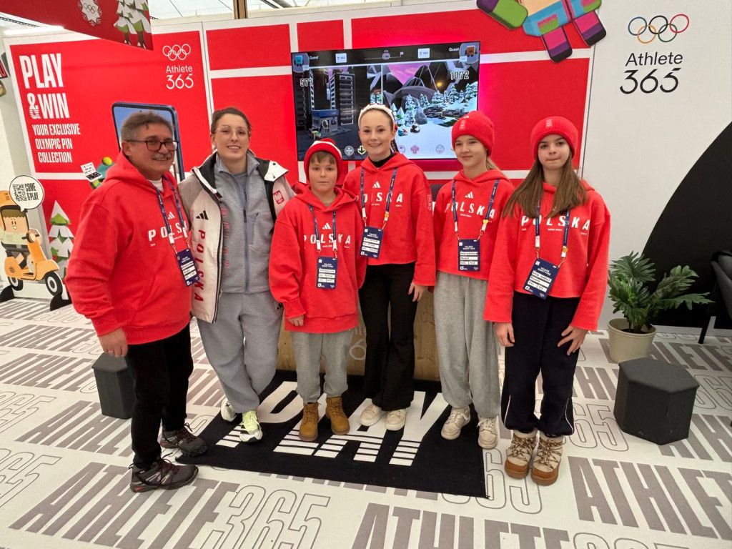 Kibice z Racotu odwiedzili olimpijską wioskę