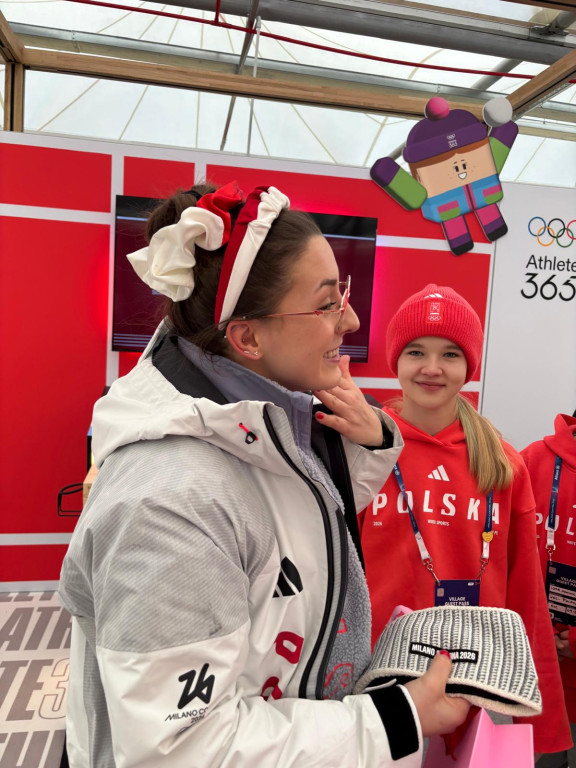 Kibice z Racotu odwiedzili olimpijską wioskę