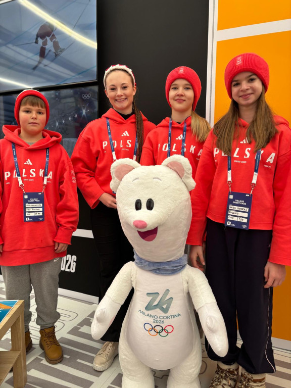 Kibice z Racotu odwiedzili olimpijską wioskę