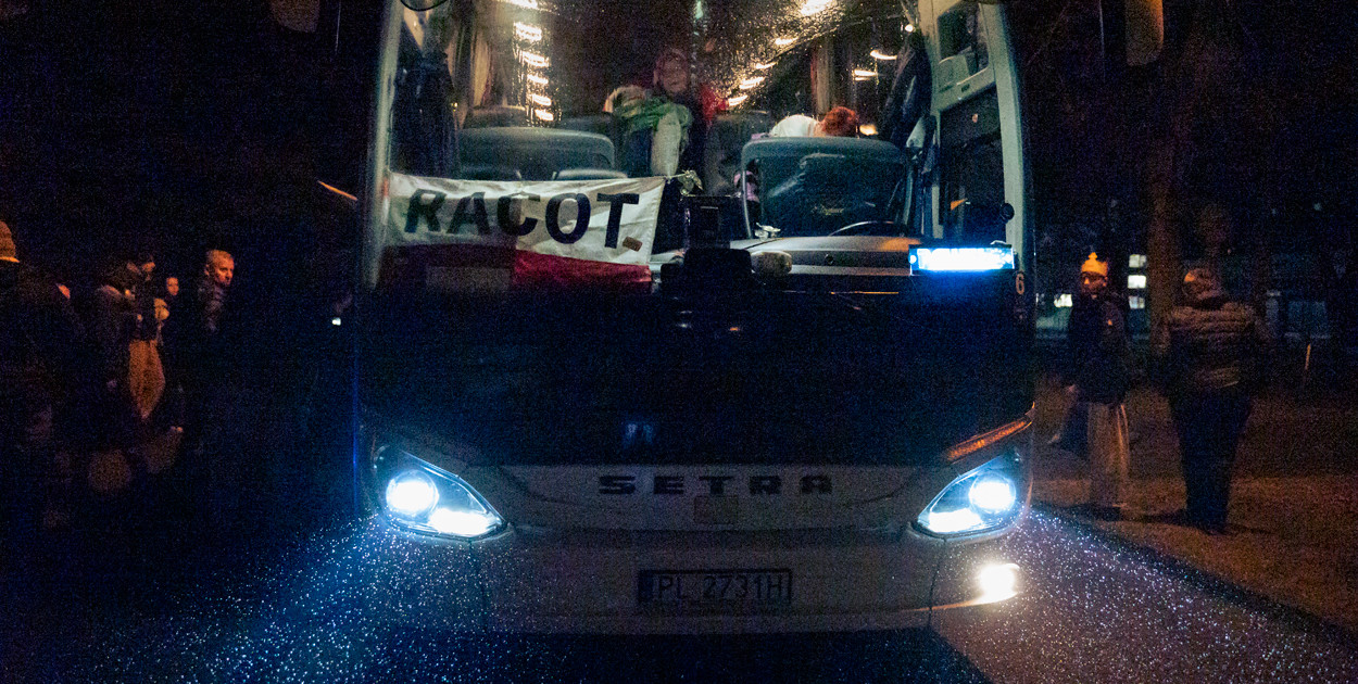 Pierwsza grupa kibiców już wróciła z Igrzysk