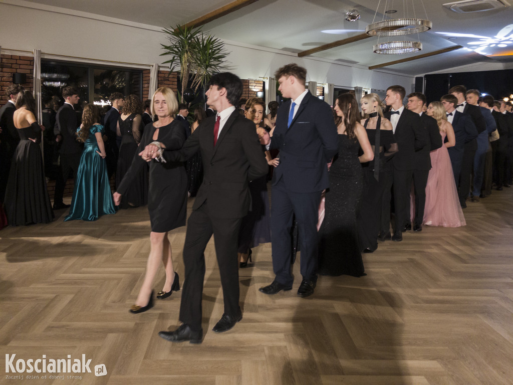 Studniówka 2026 I LO w Kościanie. Zobacz zdjęcia