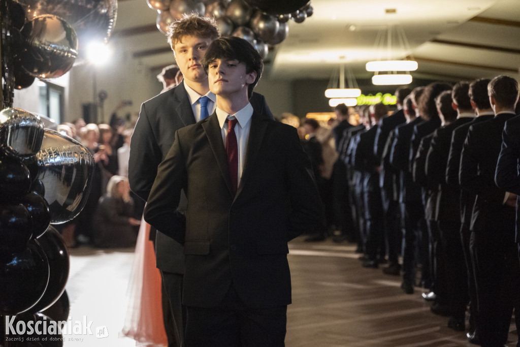 Studniówka 2026 I LO w Kościanie. Zobacz zdjęcia