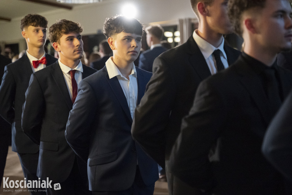 Studniówka 2026 I LO w Kościanie. Zobacz zdjęcia