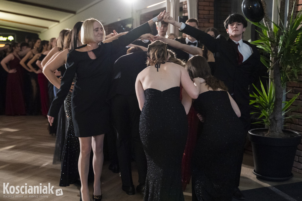 Studniówka 2026 I LO w Kościanie. Zobacz zdjęcia