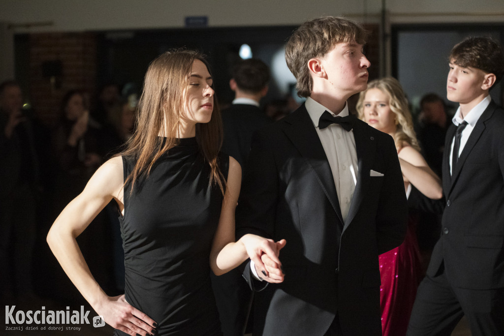 Studniówka 2026 I LO w Kościanie. Zobacz zdjęcia