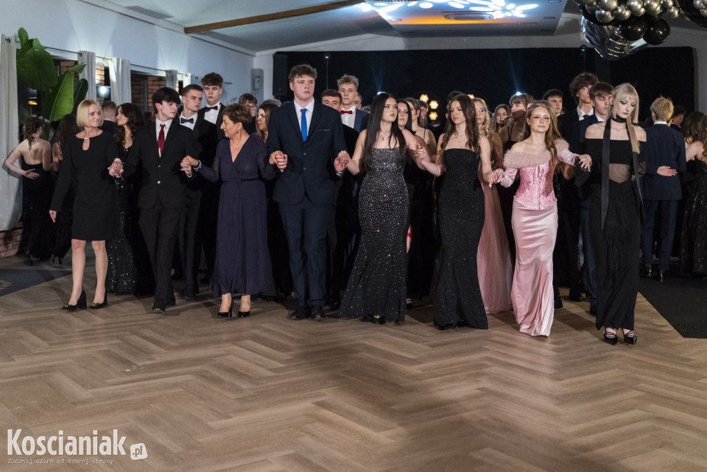 Studniówka 2026 I LO w Kościanie. Zobacz zdjęcia